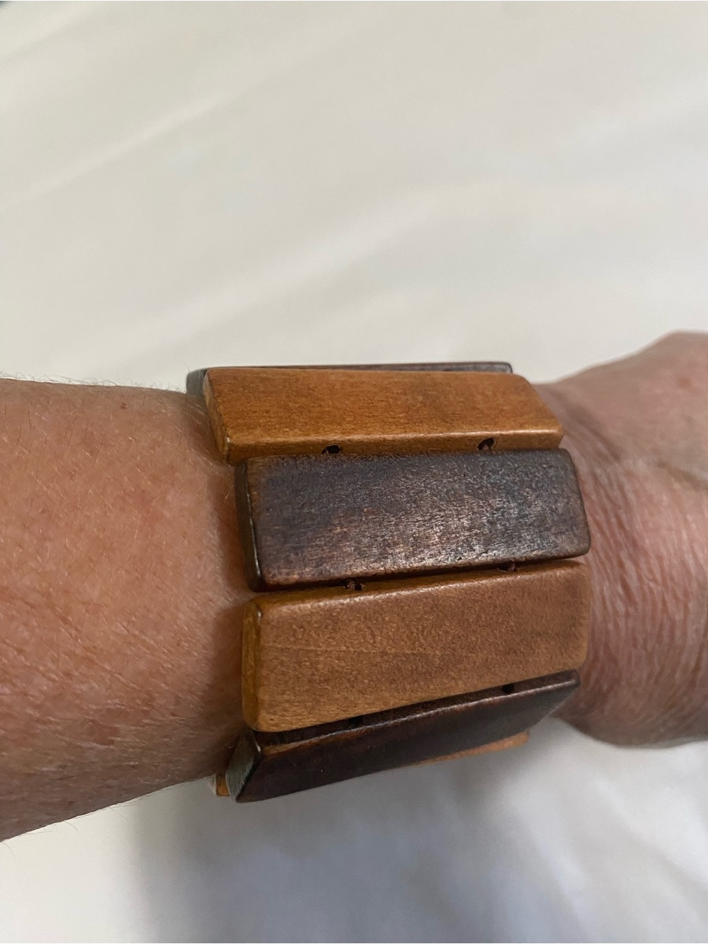 Handcrafted Wooden Link Stretch Bracelet - Two-Tone Brown